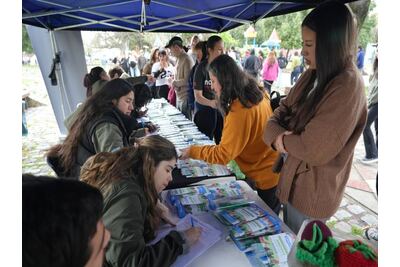 Lomas de Zamora: Continúa con la entrega gratuita de kits de semillas para huertas