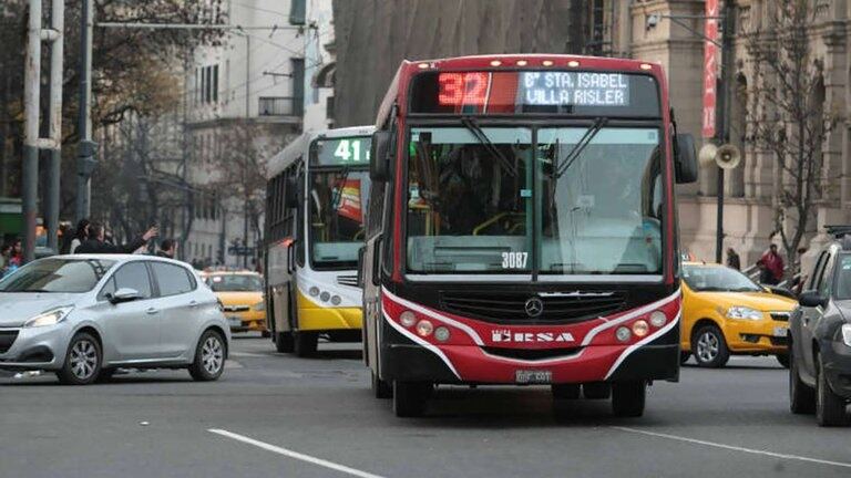 El transporte público deberá contar con cámaras de seguridad