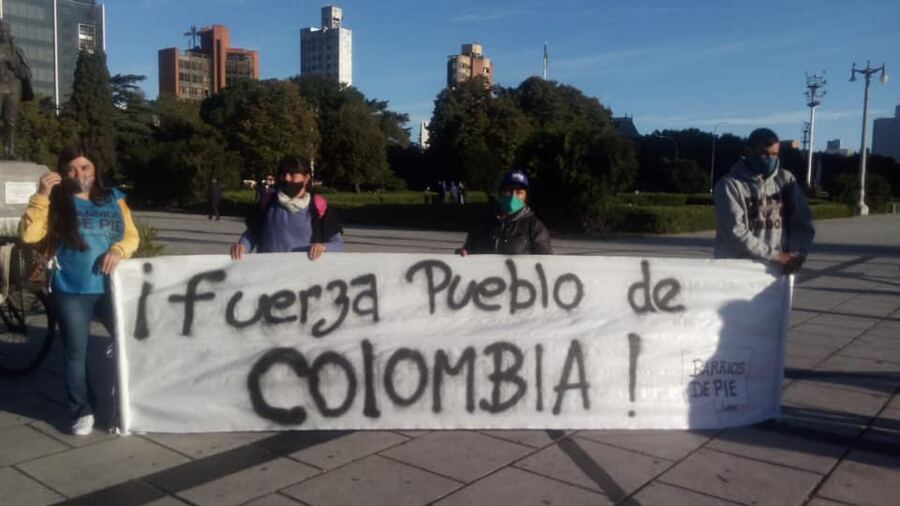 Solidaridad por Colombia en La Plata: "Lo que está sucediendo es inhumano"