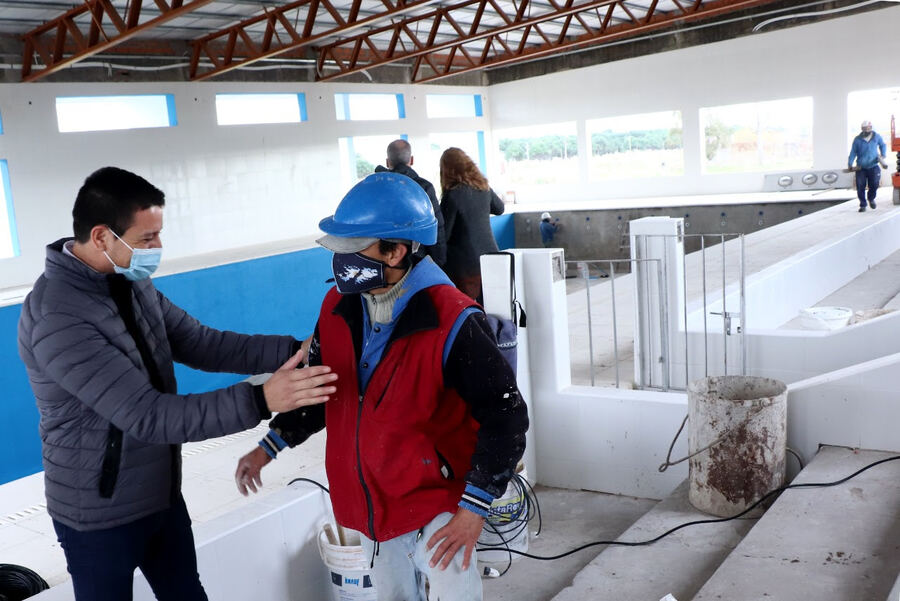 Mar del Tuyú: avances en natatorio y centro deportivo