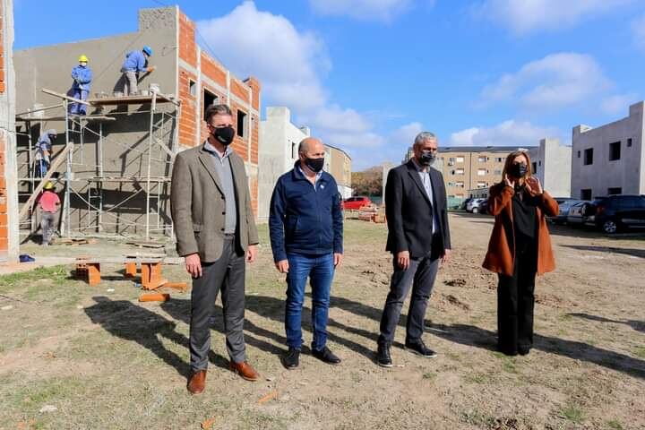 Ensenada: avanzan los trabajos de finalización de las 224 viviendas del Federal 2
