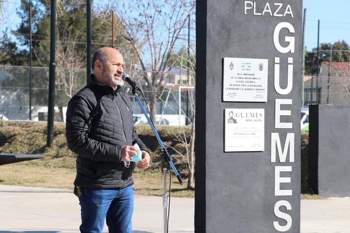 Homenajeron a Güemes en Ensenada