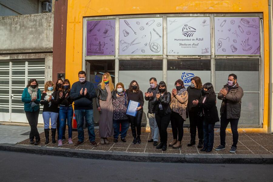 Azul: Bertellys visitó la cooperativa Hecho en Azul