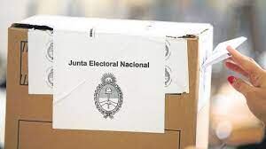 La Directora Nacional Electoral, Diana Quiodo, explicó  los protocolos que regirán en las PASO