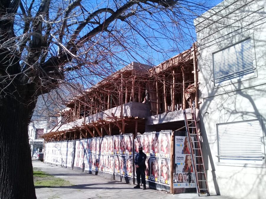 Conexiones clandestinas: Edelap denunció penalmente a comercios y edificios en construcción