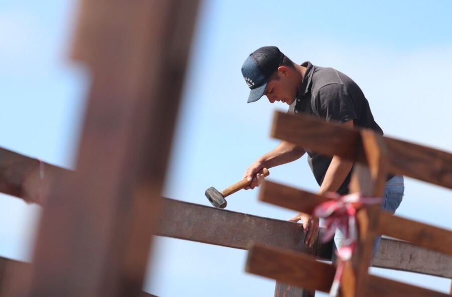La Costa: Comenzaron las tareas para la construcción de biobajadas accesibles a playa