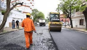 Vecinos y vecinas se manifestaron en defensa del adoquinado histórico