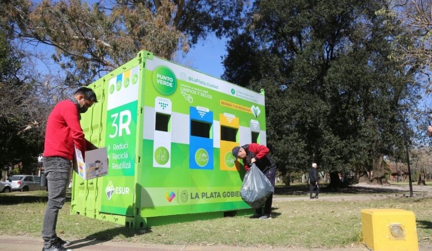 Instalan un punto verde en Villa Elvira