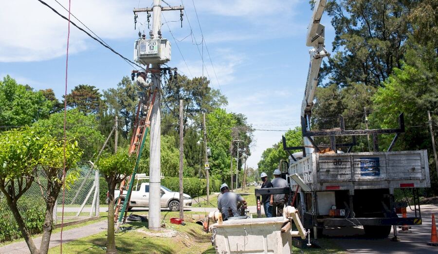 Edelap: Aumentan la capacidad de red eléctrica en Abasto