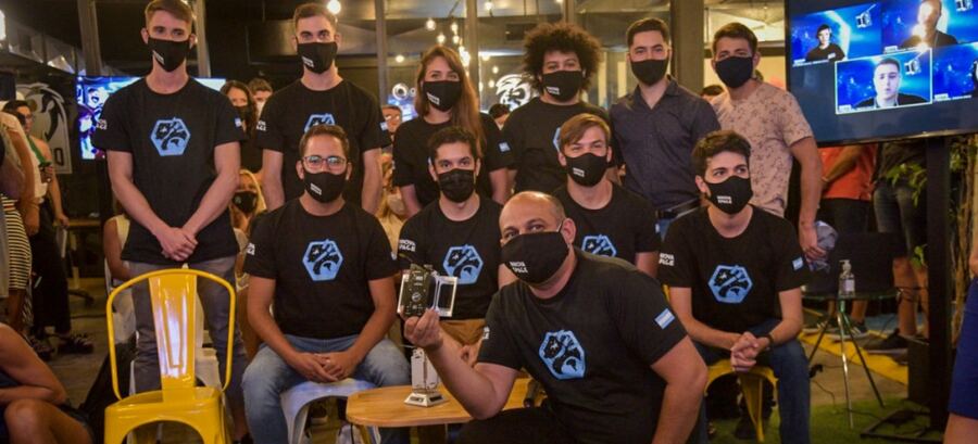 Mar del Plata: Se lanzó el picosatélite "General San Martín"