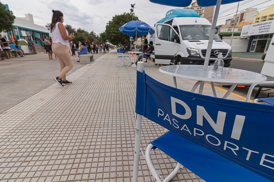 La Costa: Instalan puntos móviles para realizar el DNI, pasaporte y otros tramites