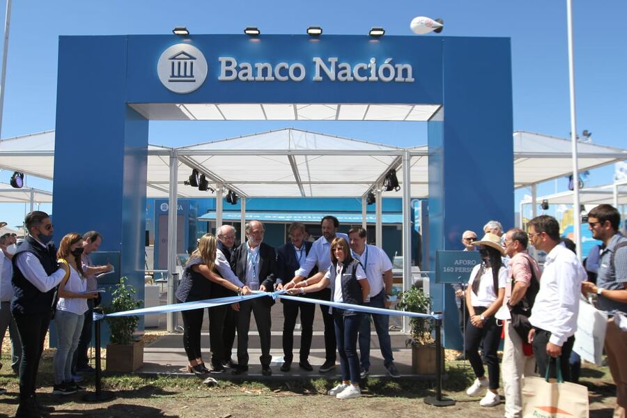 El Banco Nación anunció créditos por $ 1.300 millones para la compra de maquinaria agrícola
