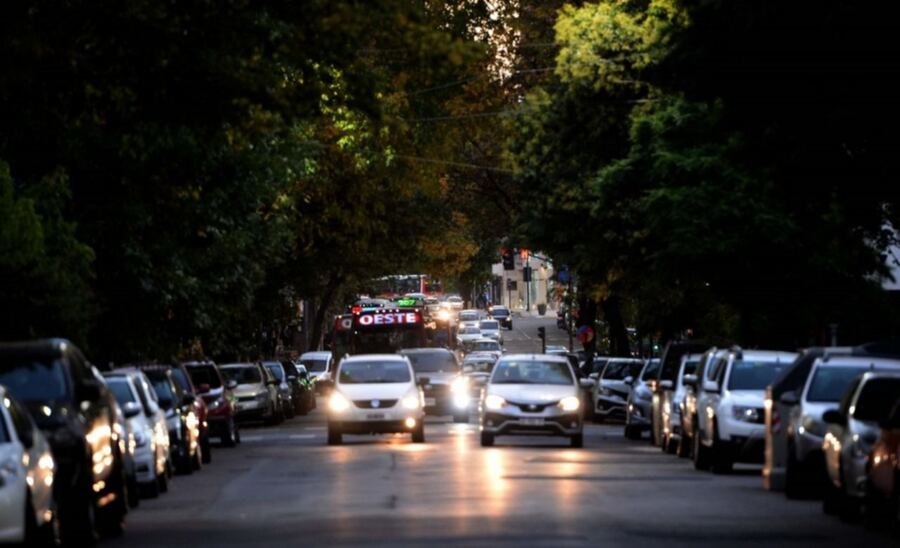 La Plata: Desde el lunes no se podrá estacionar en algunas cuadras céntricas
