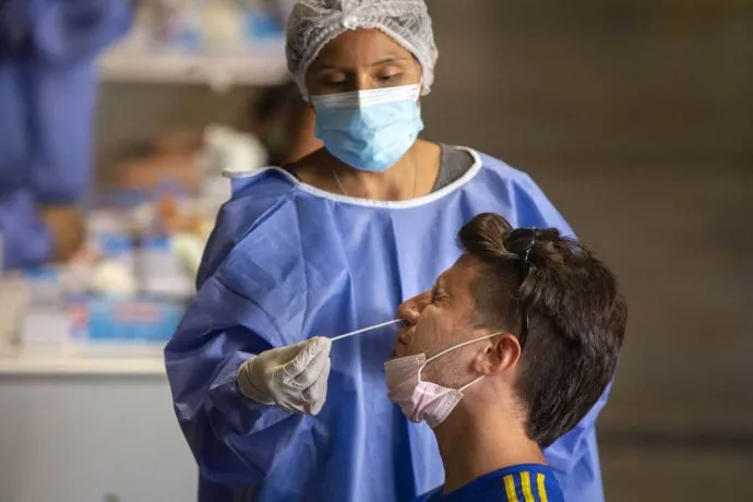 Se reportaron 51.778 nuevos casos de coronavirus y 64 muertes en la última semana