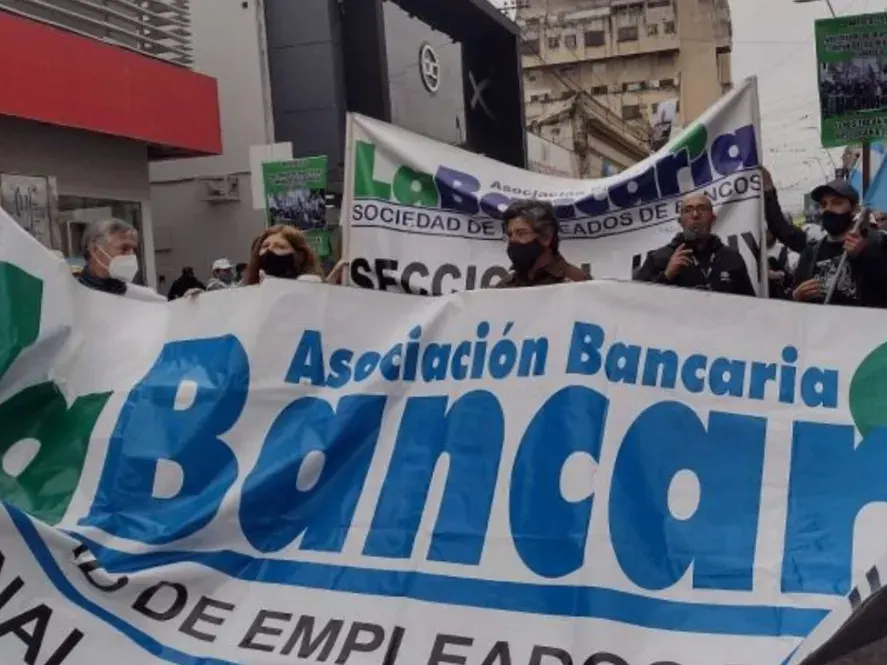 Habrá paro de bancos debido a la marcha de la CGT