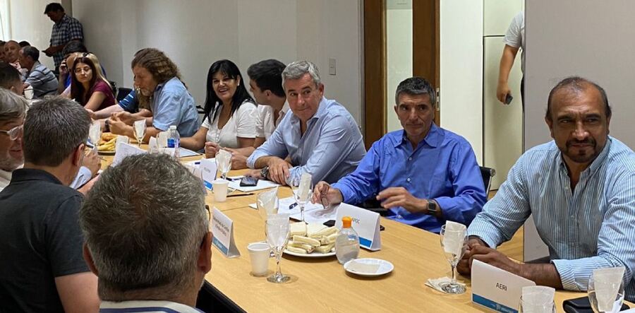Paritarias: Los gremios estatales aceptaron la oferta de la Provincia