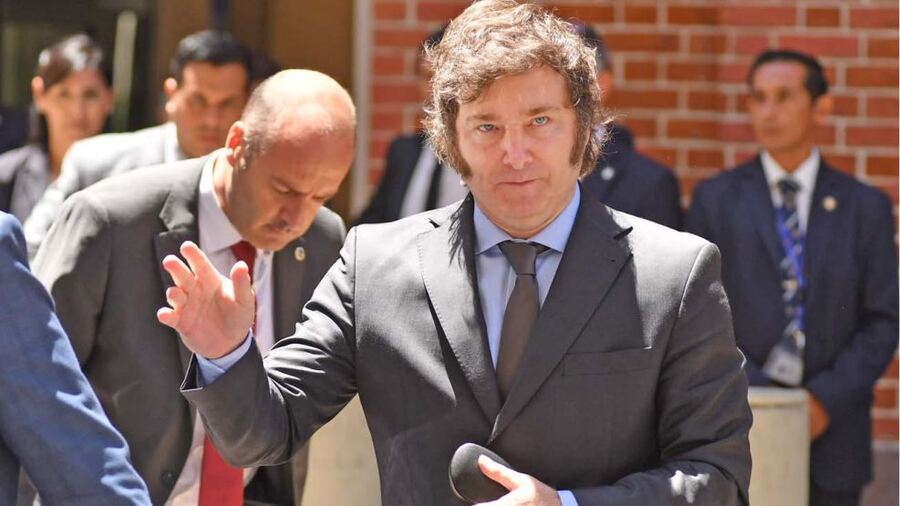 Milei comienza una gira internacional por Israel, Italia y el Vaticano