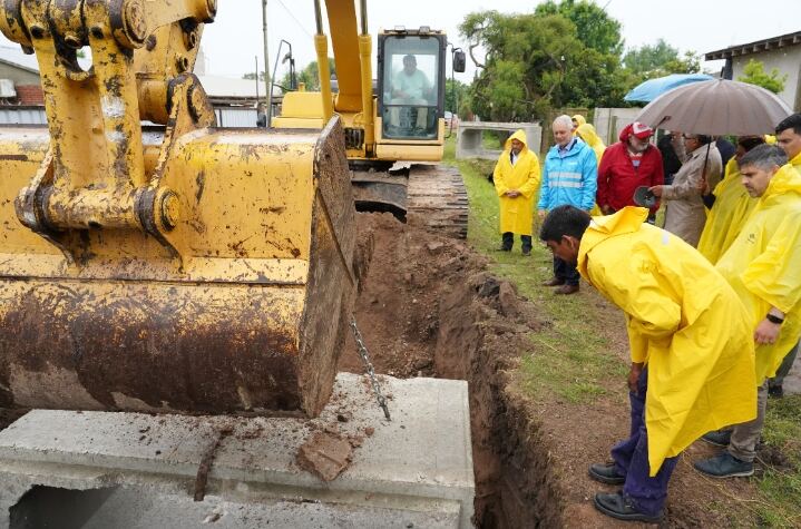 La Plata: Avanza la construcción del conducto aliviador de Parque Sicardi
