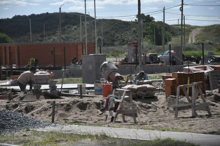 Monte Hermoso: 46 familias se inscribieron en la segunda etapa del programa Habitar MH