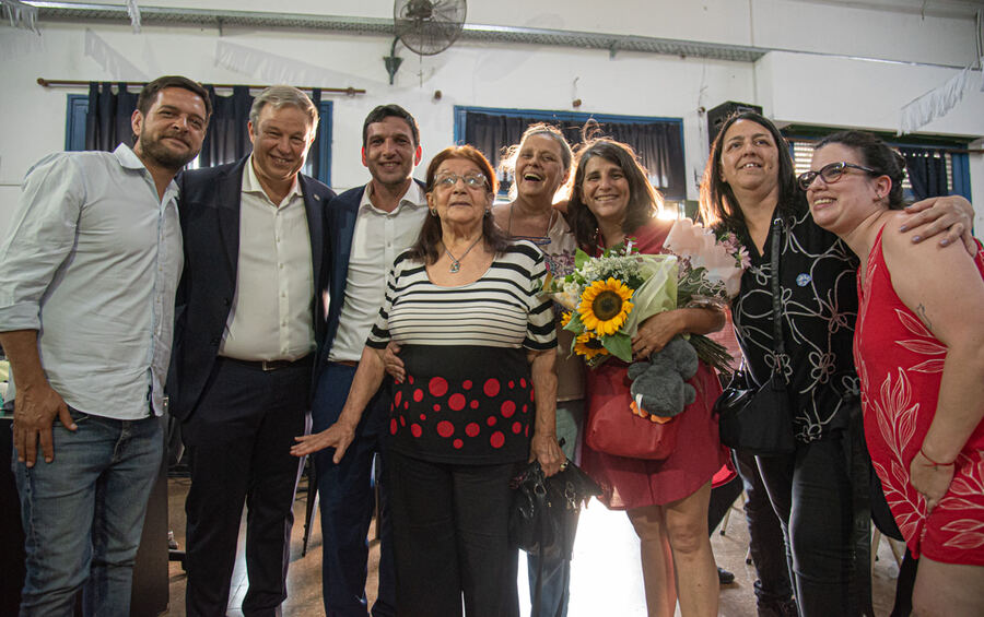 Almirante Brown: Cascallares y el equipo Municipal participaron de la jura de los nuevos consejeros escolares