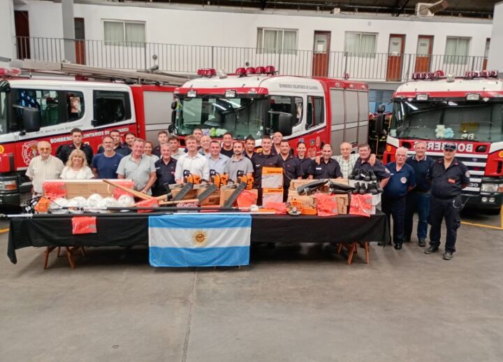 Olavarría: El Municipio entregó herramientas y equipamiento a Bomberos y Defensa Civil