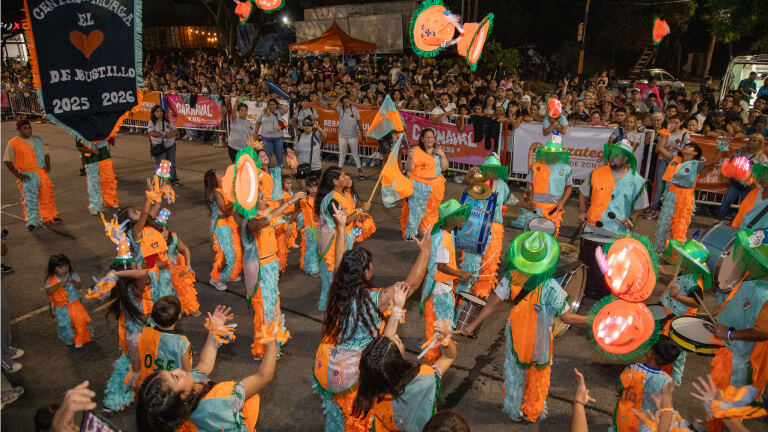 Berazategui: La ciudad festejó el Carnaval con una fiesta popular