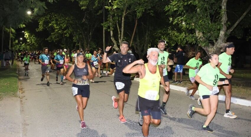 Madariaga: Últimos cupos para las "5 Millas Nocturnas"