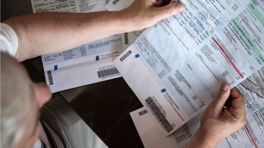 Abril llegará con fuertes ajustes en transporte, energía y salud