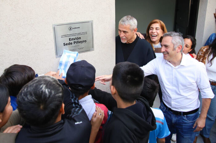 Avellaneda: Larroque y Ferraresi inauguraron sedes de Envión y firmaron obras de hábitat
