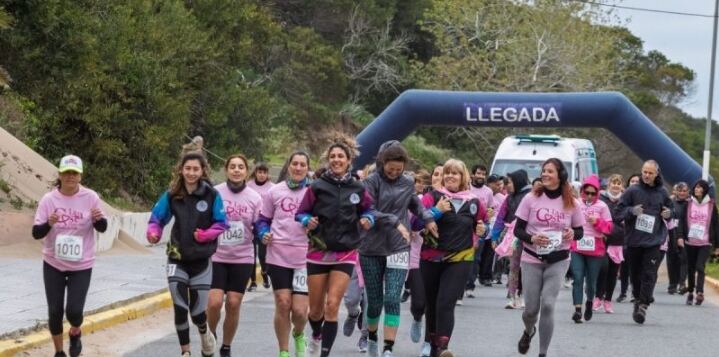 La Costa: Se realizará una correcaminata en Santa Teresita para concientizar sobre el cáncer de mama