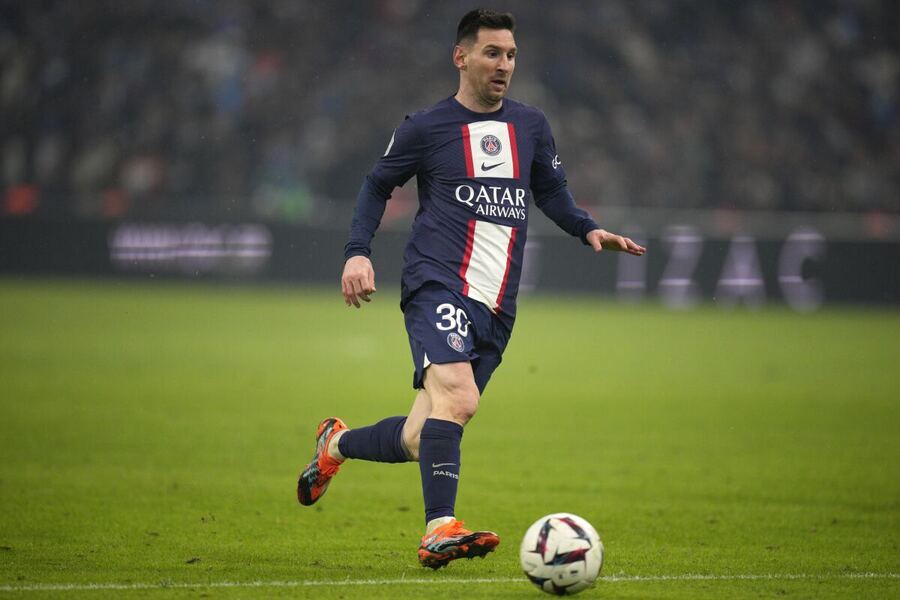 Aseguran que Messi ya le comunicó al PSG sus exigencias para renovar