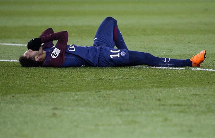 PSG confirmó que Neymar se tiene que operar: se perderá lo que resta de la temporada