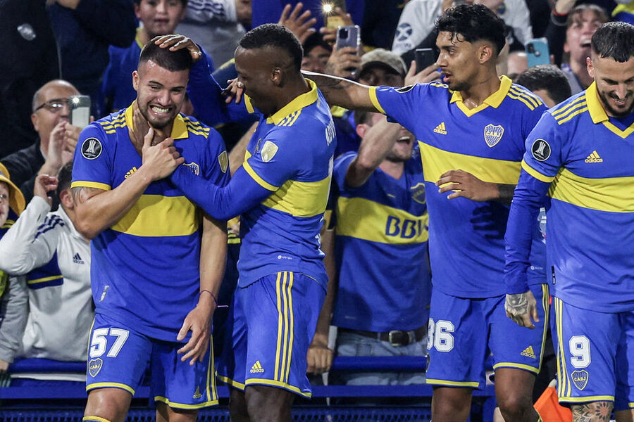 Boca venció a Colo Colo y se clasificó a octavos de final de la Copa Libertadores