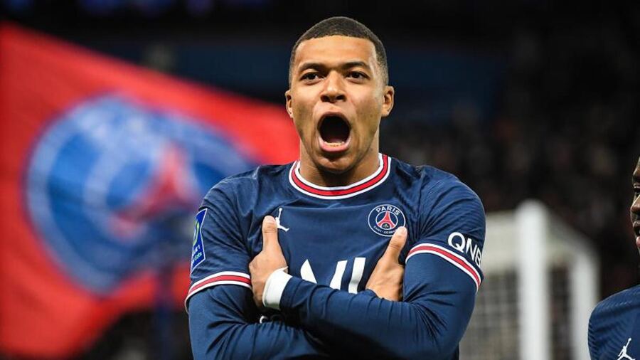 Mbappé cree que hizo "los méritos necesarios" para arrebatarle el Balón de Oro a Messi