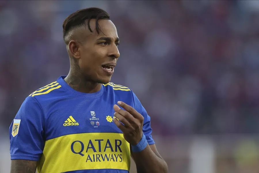 Villa no jugará más en Boca: polémica por un tuit de Arsenal