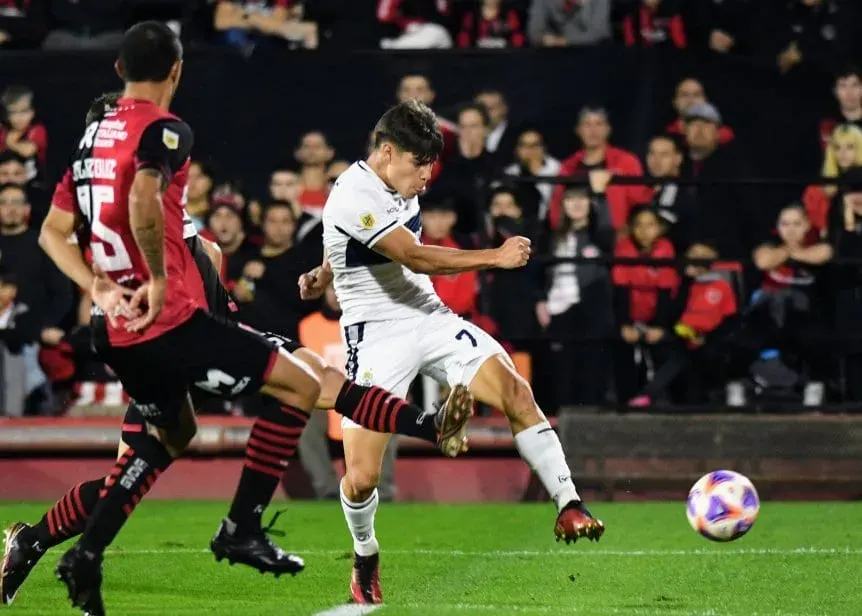 Gimnasia juega en el Bosque ante Independiente