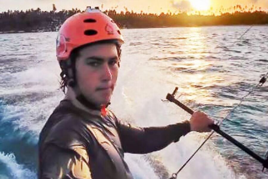 Murió una joven promesa del kitsurf a pocas semanas de los Juegos Olímpicos