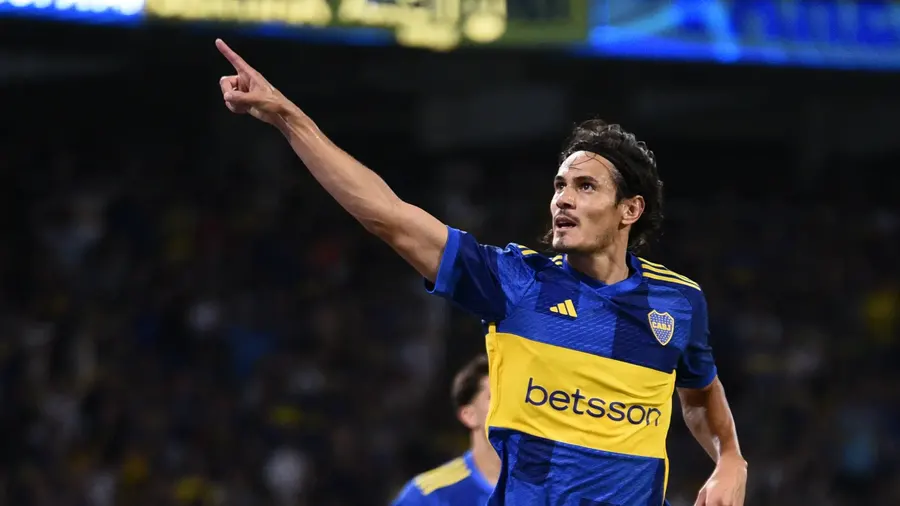 Edinson Cavani renovará por un año más su contrato con Boca