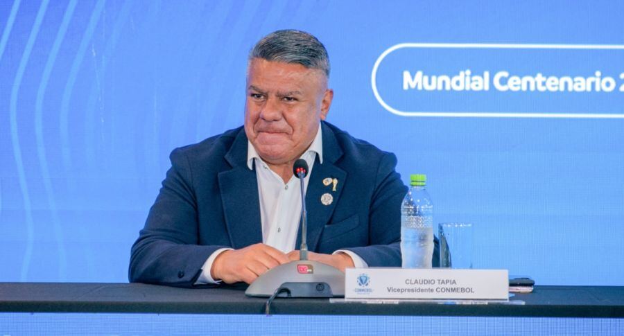 Claudio Tapia defendió el torneo de 30 equipos y comparó la liga argentina con la Champions: "El fútbol cambió"