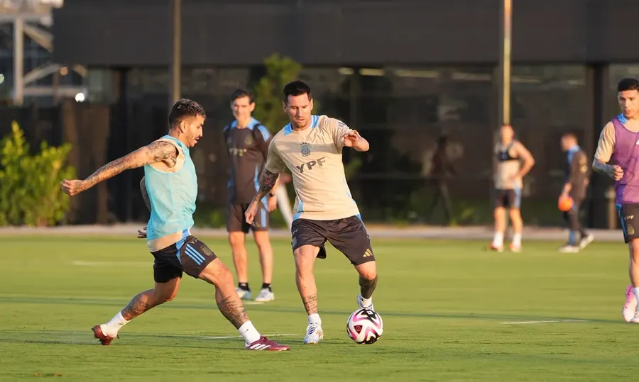 La selección argentina inició en Miami su preparación para los amistosos en Estados Unidos