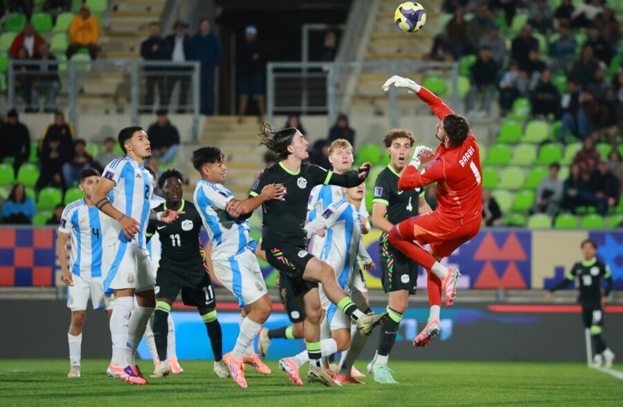 Argentina goleó 4-1 a Australia y se clasificó a los octavos de final del Mundial Sub 20