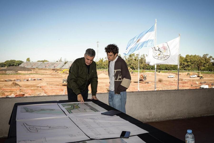 Franco Colapinto recorrió el Autódromo Óscar y Juan Gálvez