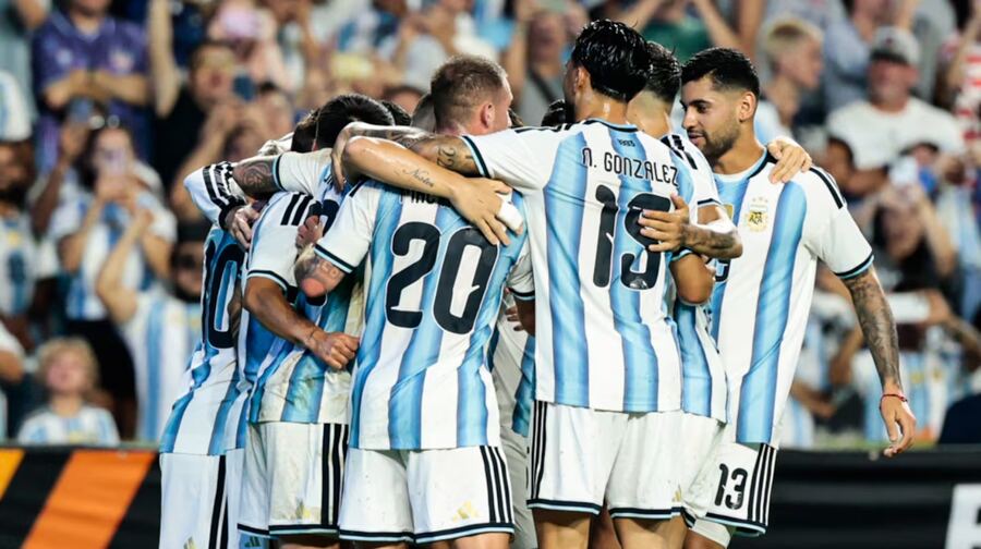 La Selección Argentina goleó a Islandia en el último amistoso antes del Mundial